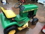 Land vehicle Vehicle Tractor Riding mower Lawn